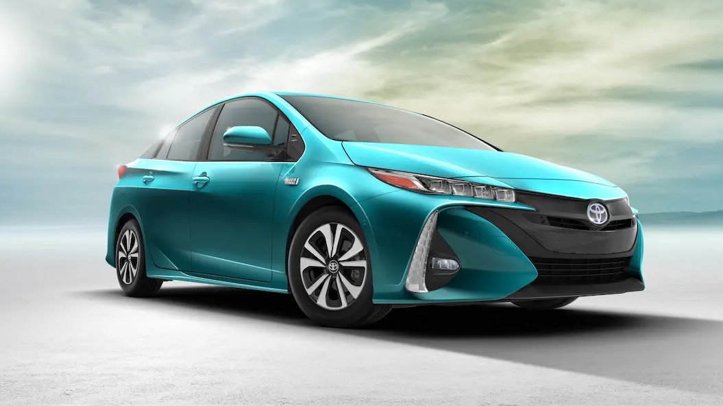 2026 Toyota Prius Prime Pictures